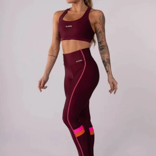 Calça Legging com Recortes e Ponto de Cobertura - Imagem 2